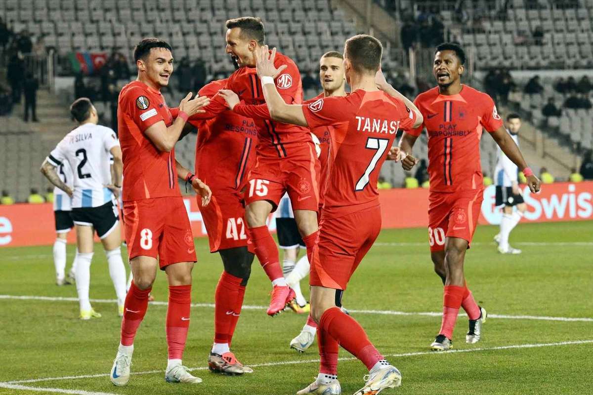 Preturi uriase Cat costa un bilet la FCSB Manchester United pe piata neagra