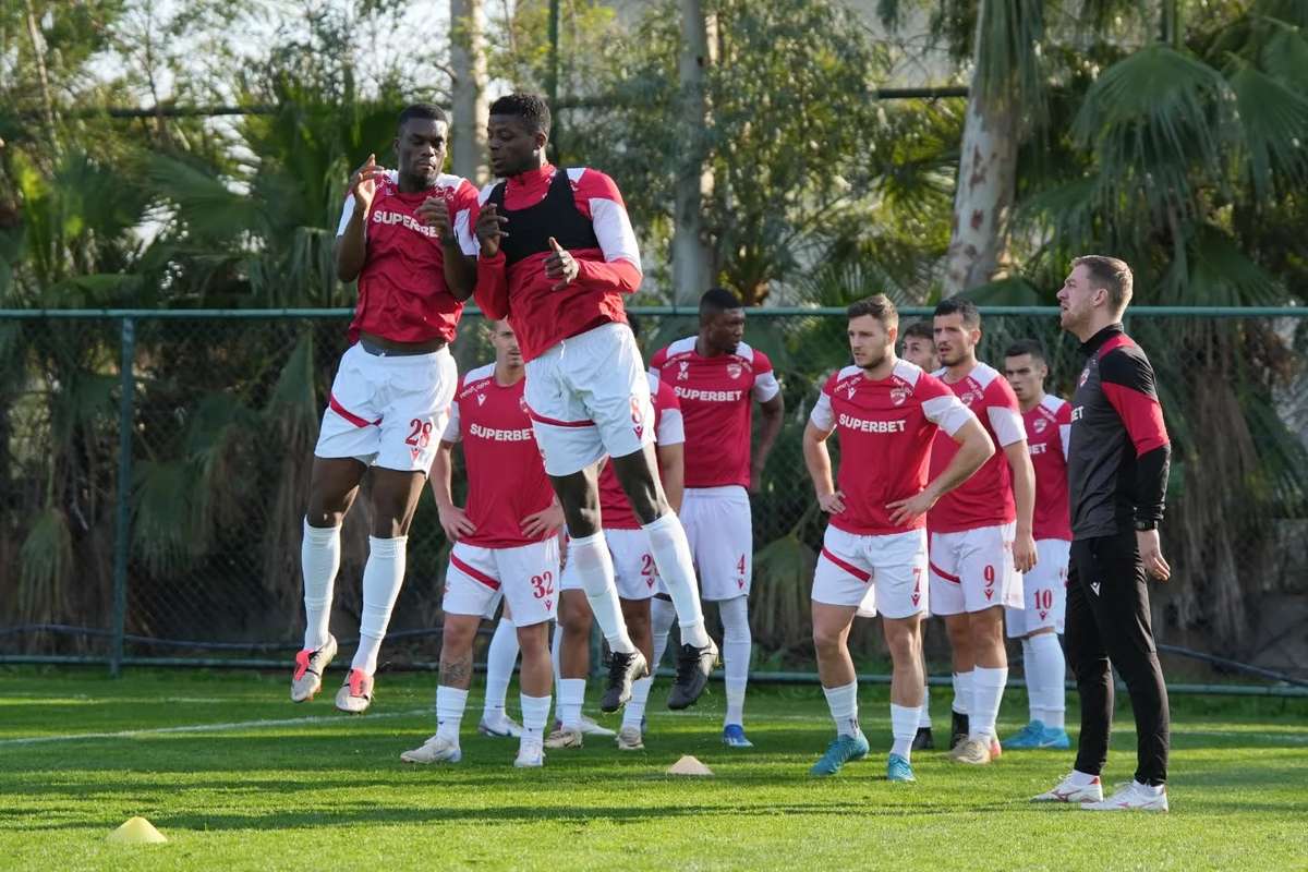 VIDEO Dinamo fara victorie in pregatirea din Turcia