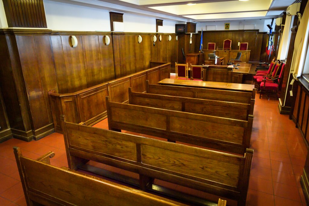 Curtea Suprema a decis incepe judecarea dosarului notaritei Lucia Ochis