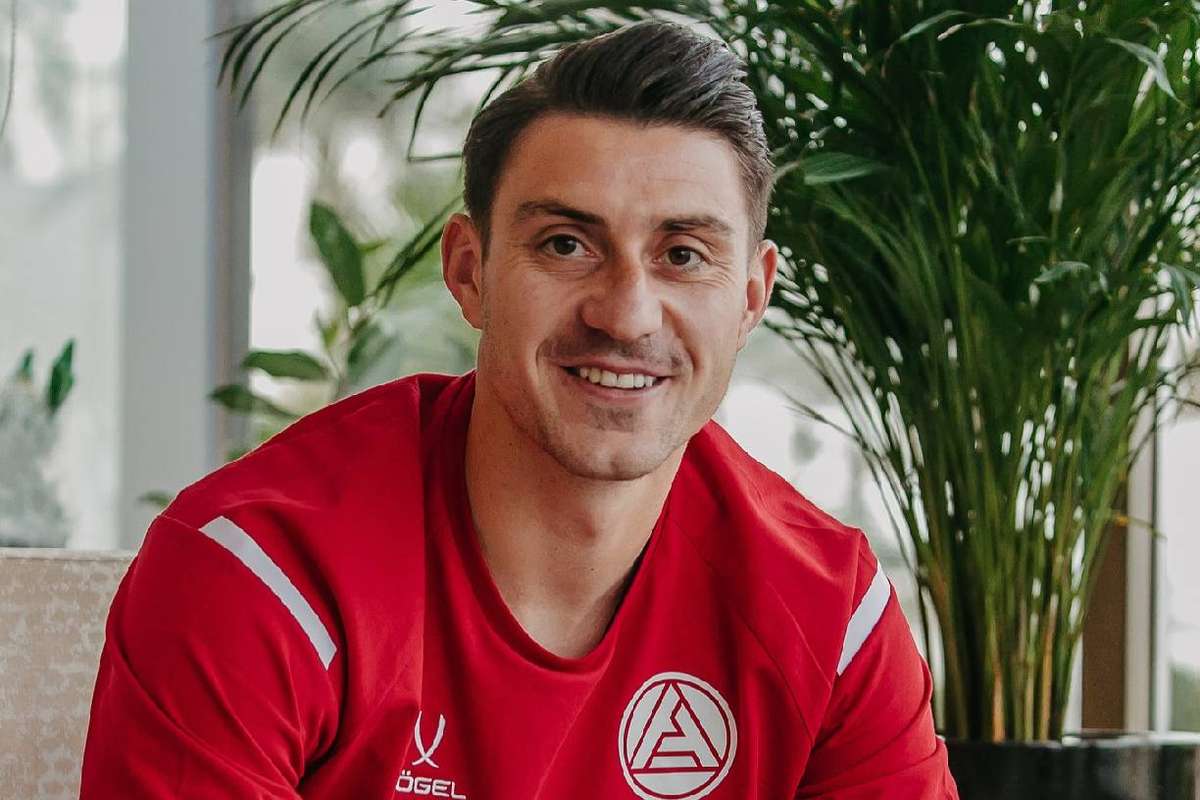 Oficial Ionut Nedelcearu a semnat pentru o destinatie surpriza