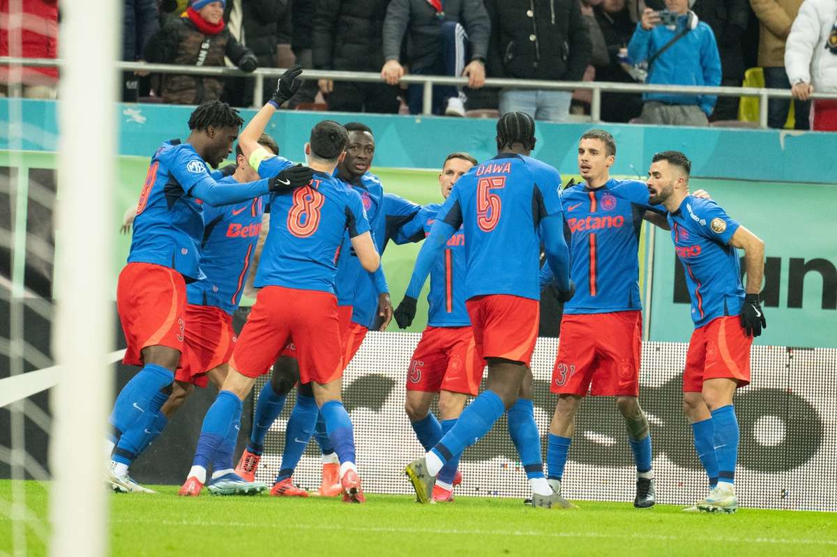 Profit record pentru FCSB Cati bani incaseaza ros albastrii din vanzarea biletelor pentru meciul cu Lyon