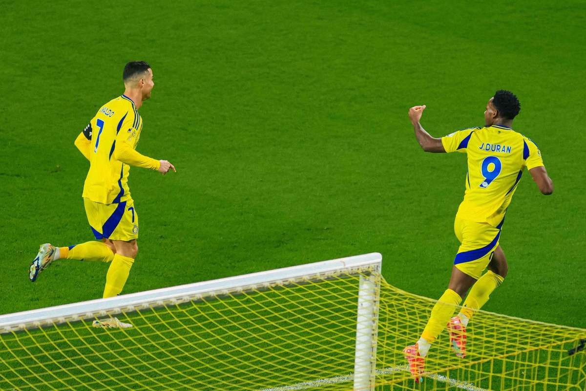 VIDEO Debut cu dubla pentru cel mai scump transfer Ronaldo marcheaza la 40 de ani