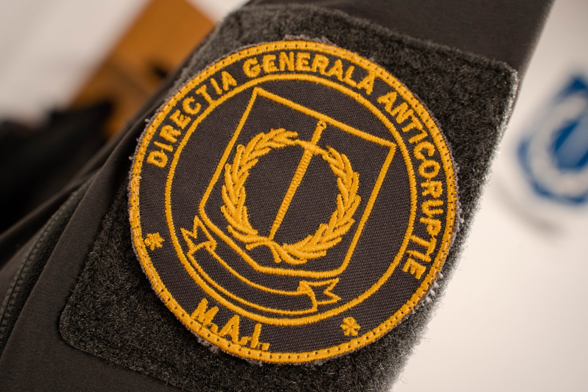 Firma din Beius investigata pentru mita de 30000 euro