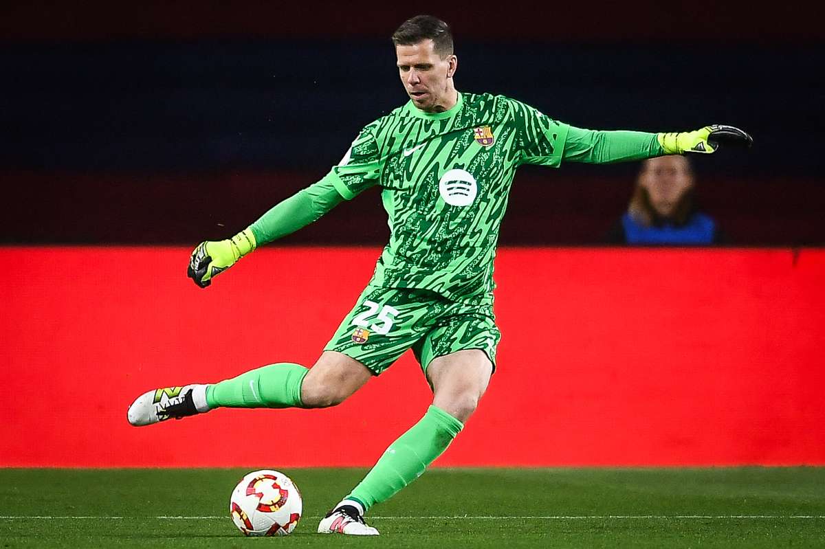 Szczesny critica Juventus Ei se concentreaza pe rezultate la Barca fotbalul inseamna bucurie