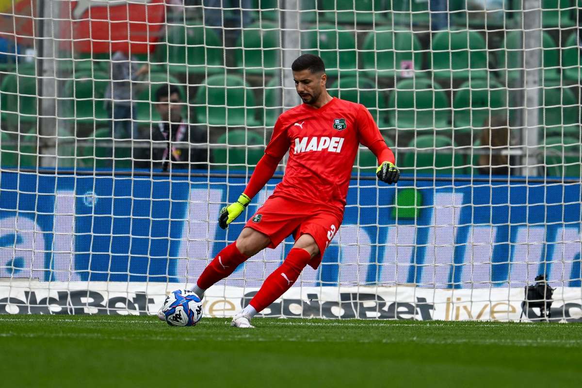 Echipa condusa de Horatiu Moldovan promovata in Serie A