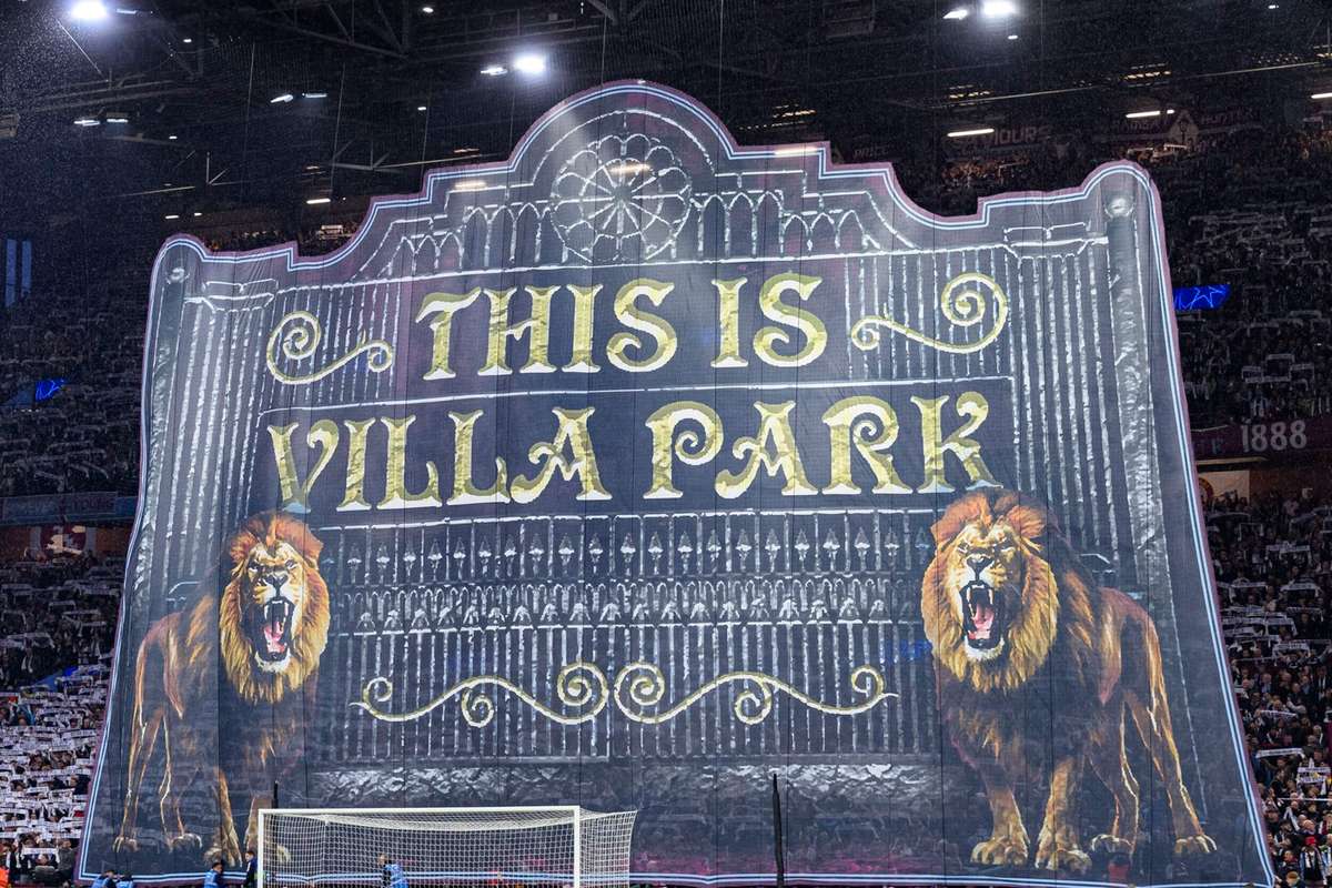 Gafa serii Imnul Europa League a fost pus pe Villa Park in locul celui al Ligii Campionilor