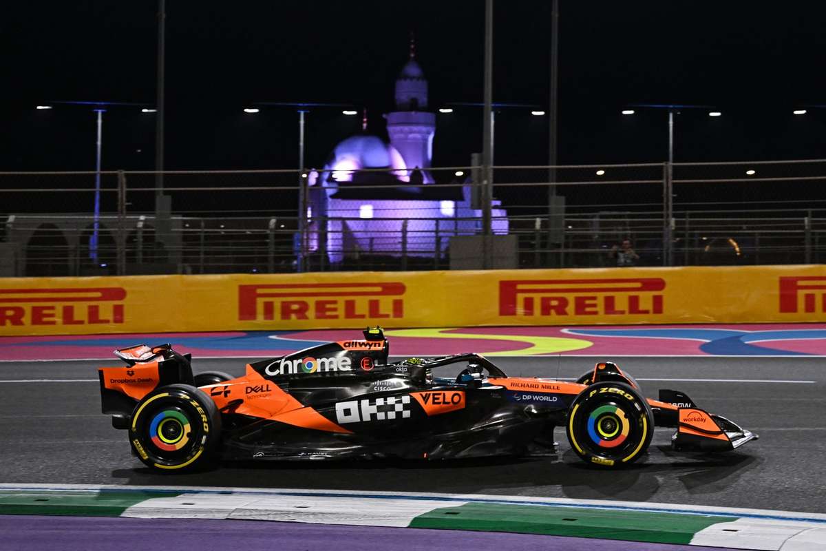 McLaren domina a doua sesiune de antrenamente