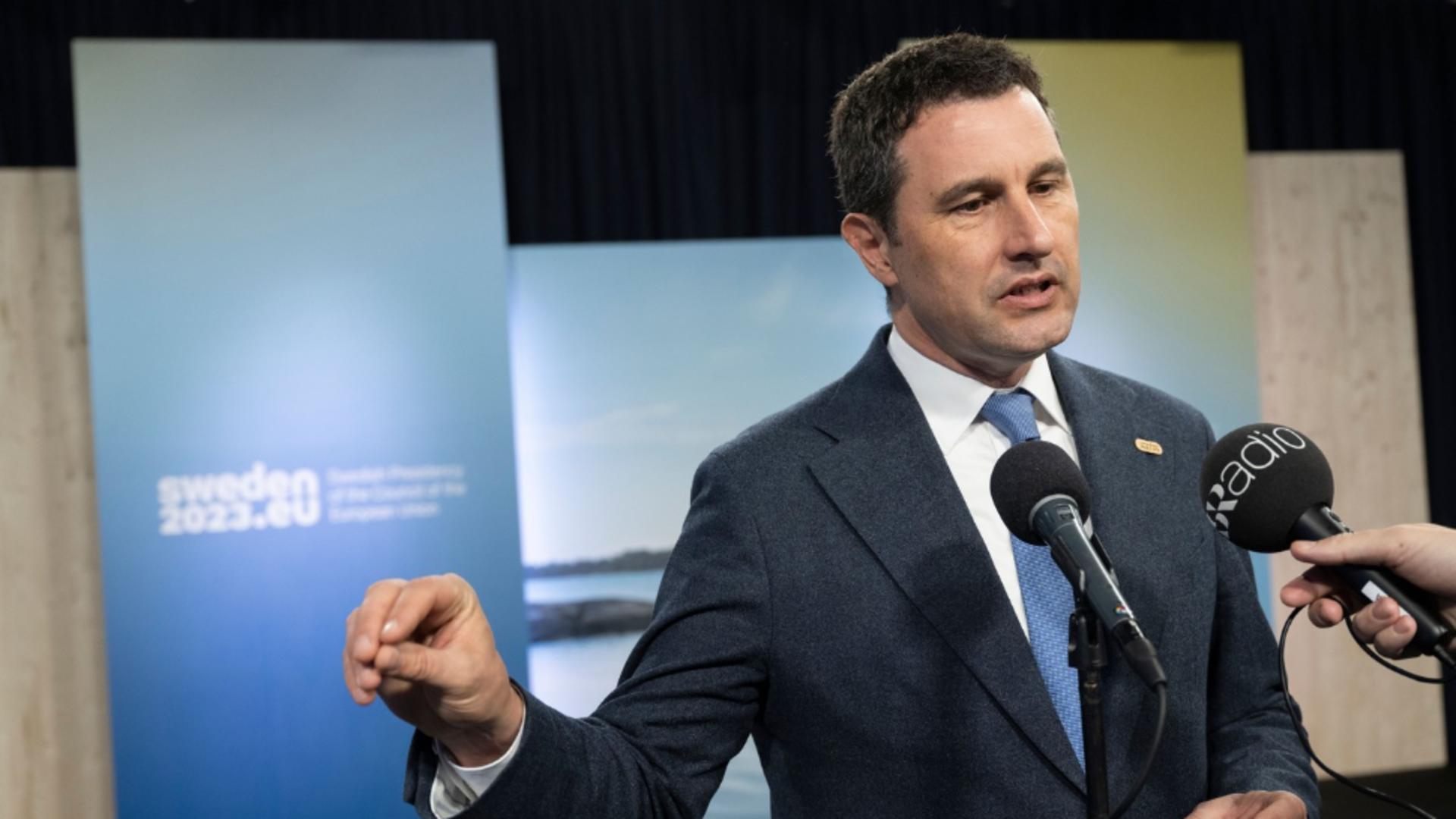 Ministerul Finantelor imprumuta peste 700 milioane lei