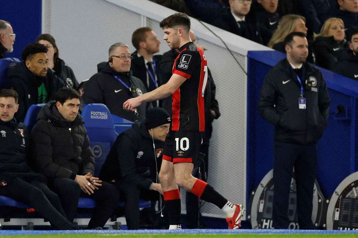 Ryan Christie mijlocasul lui Bournemouth indisponibil tot sezonul dupa operatie la inghinali