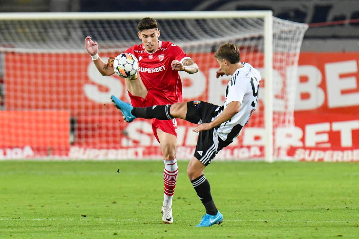 Spectacol pe Cluj Arena Dinamo obtine prima victorie si spulbera sperantele lui U Cluj