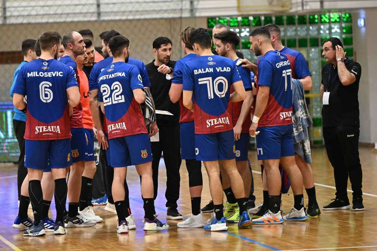 Steaua pierde din nou aproape de retrogradare in handbal