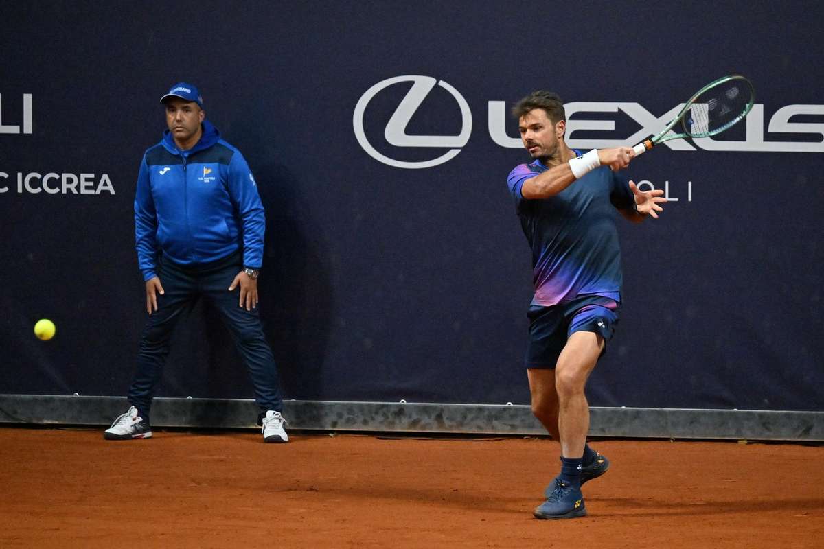 Tracker Tenis Wawrinka eliminat Monfils revine spectaculos Medvedev castiga greu