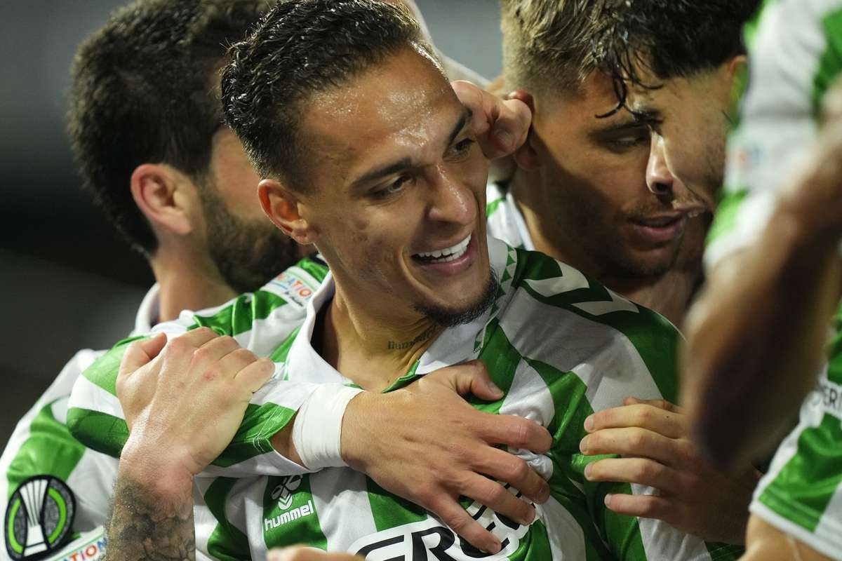 Conference League Fiorentina Betis merg in prelungiri Chelsea in finala