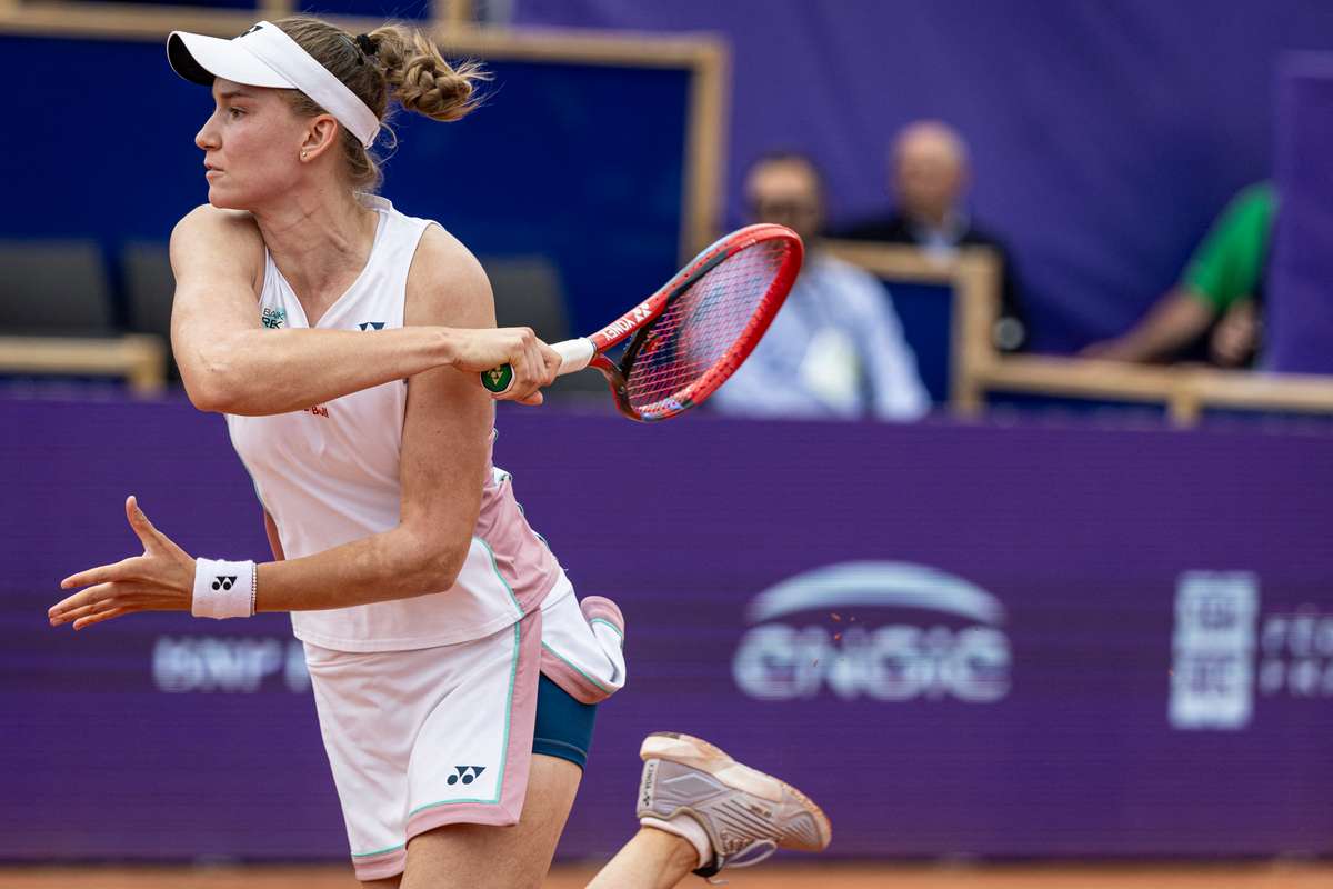 Elena Rybakina isi recastiga forma si castiga titlul la Strasbourg