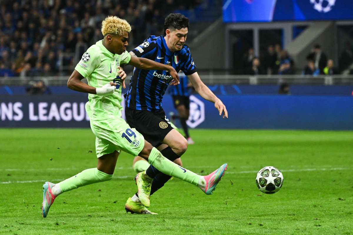 Liga Campionilor LIVE Start repriza 2 pe San Siro Inter conduce Barcelona