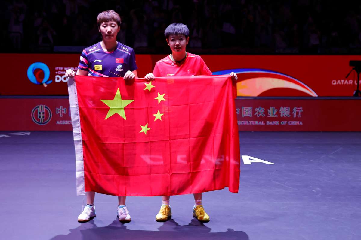 Sun Yingsha si Wang Chuqin campioni mondiali la tenis de masa
