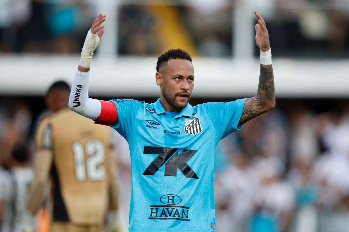 Ancelotti il sfatuieste pe Neymar sa se pregateasca bine