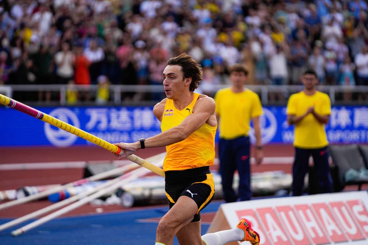 Armand Duplantis a doborat din nou recordul mondial