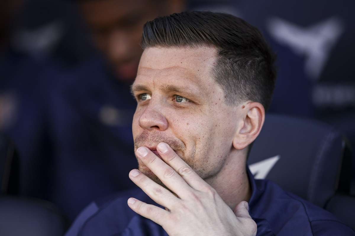 Deco confirma Wojciech Szczesny ramane la Barcelona pana in 2027