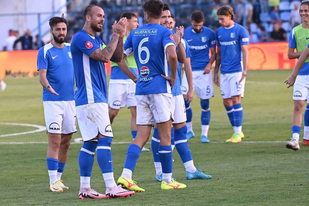 Mandatul lui Ianis Zicu la Farul incepe cu o plecare