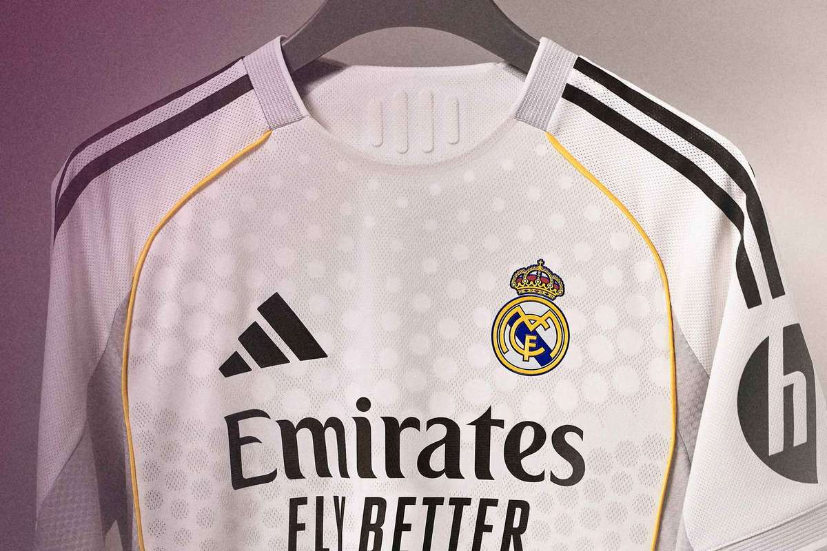 Real Madrid a prezentat noul echipament pentru sezonul 2025 26