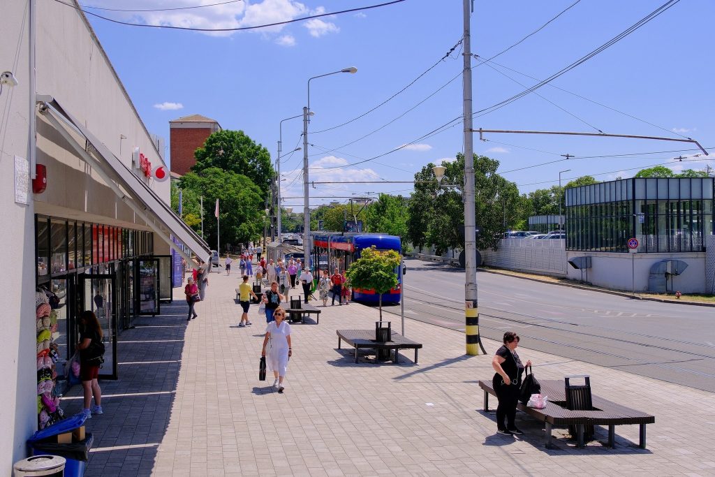 Scaderea natalitatii si sporul natural negativ in Bihor