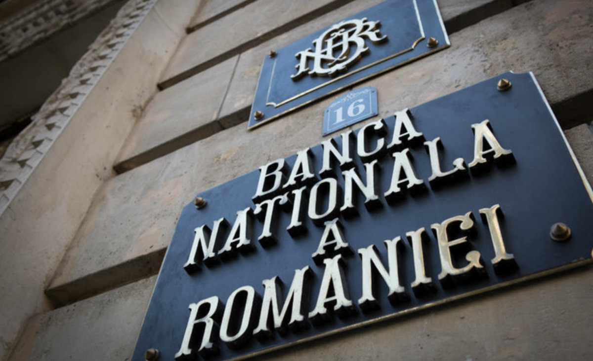 Verdict oficial BNR afirma ca programul Bolojan este cel mai bun