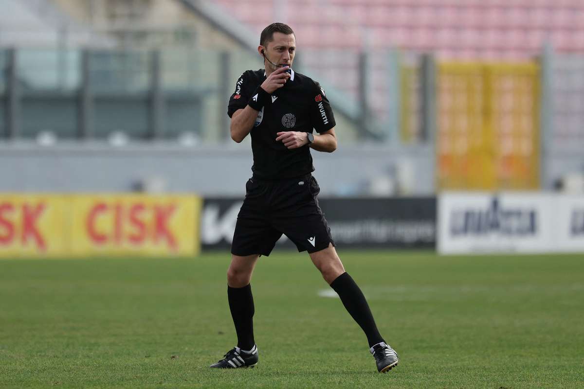 Arbitrul meciului Inter dEscaldes FCSB a fost stabilit