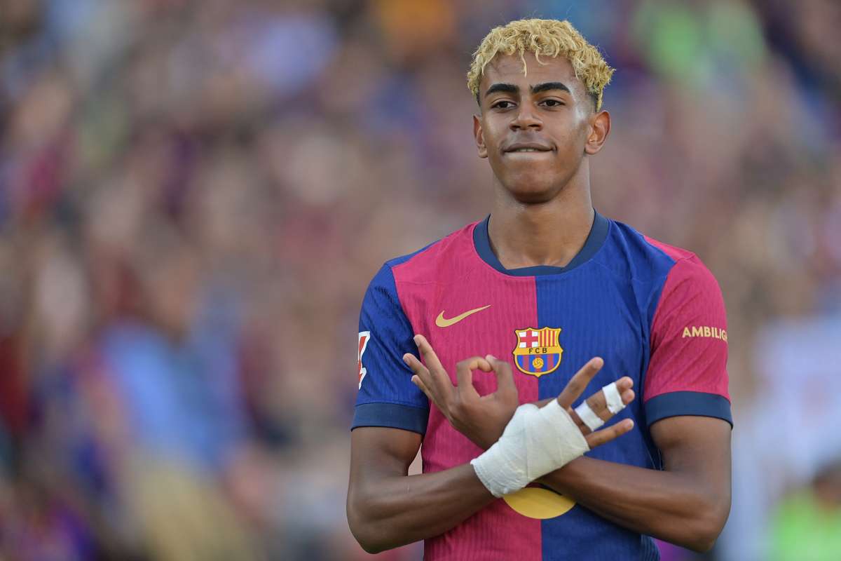 Lamine Yamal isi alege echipa istorica pentru Barca