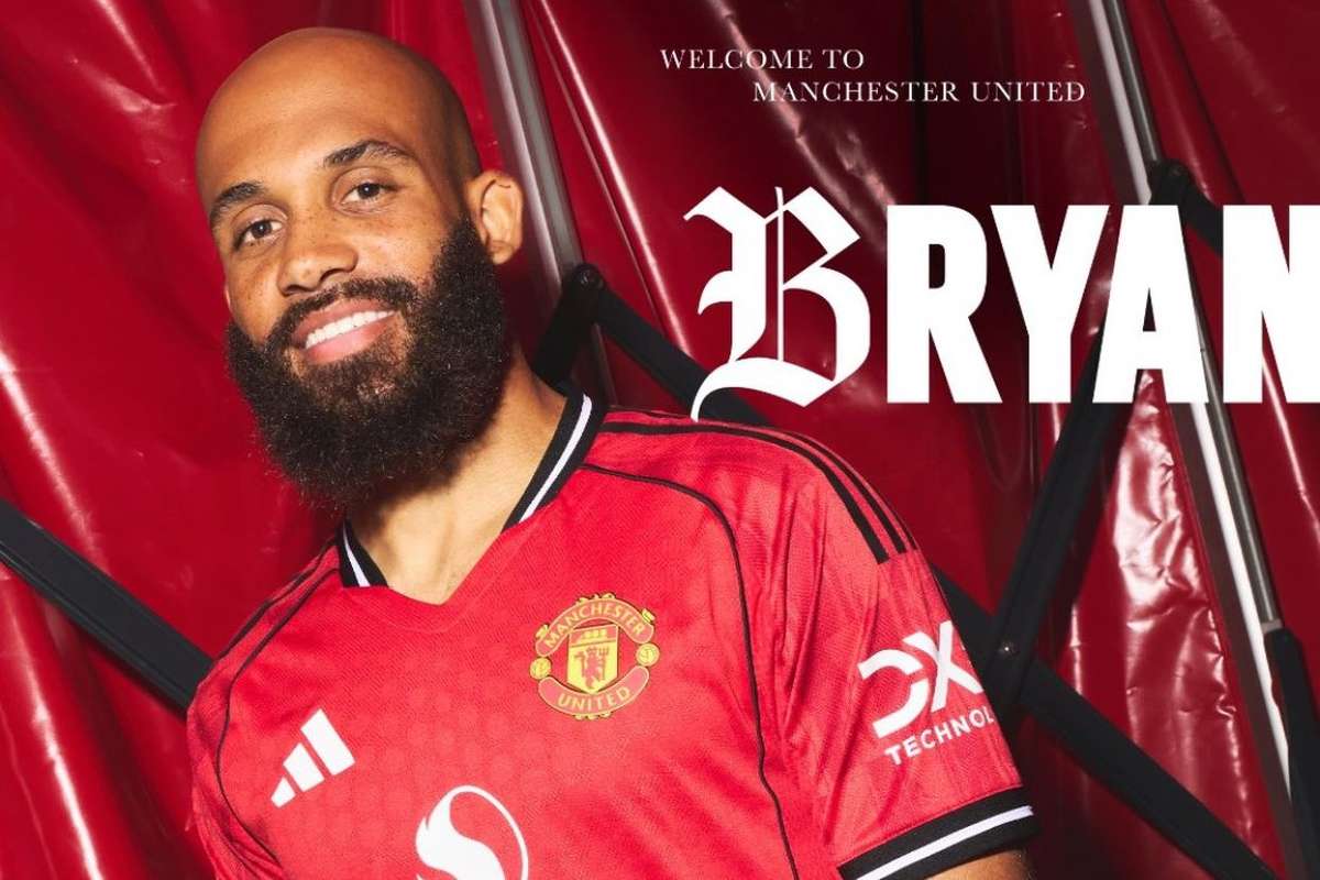 Oficial Manchester United a prezentat bijuteria de 80 milioane euro