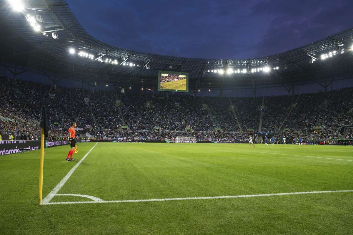 UEFA decisie drastica 10 ani fara cupe europene si amenda mare pentru meciuri trucate