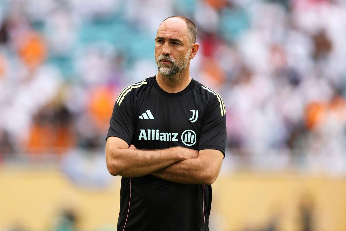 Zece jucatori de la Juventus au cerut inlocuiri