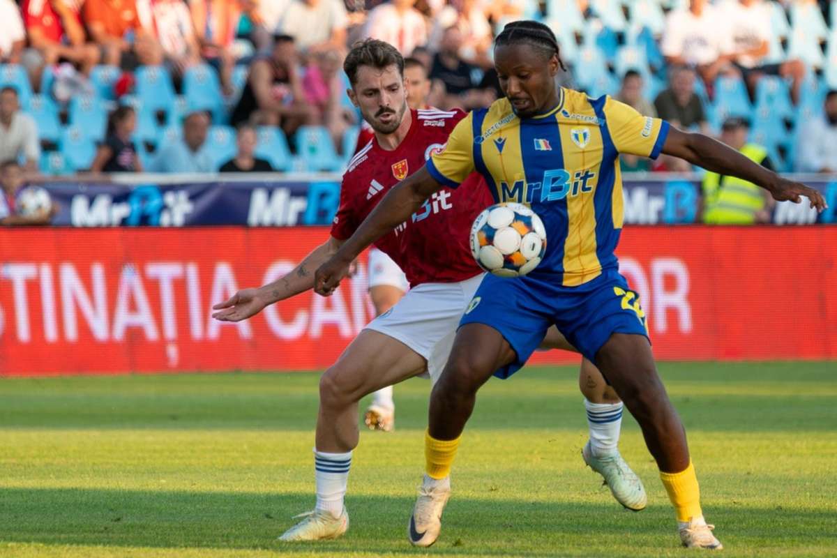 CFR Cluj il transfera pe Tidiane Keita