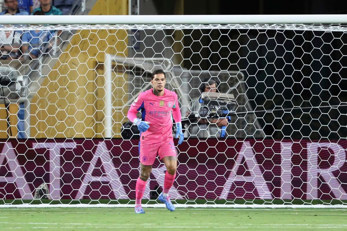 Galatasaray a facut o oferta pentru Ederson la City