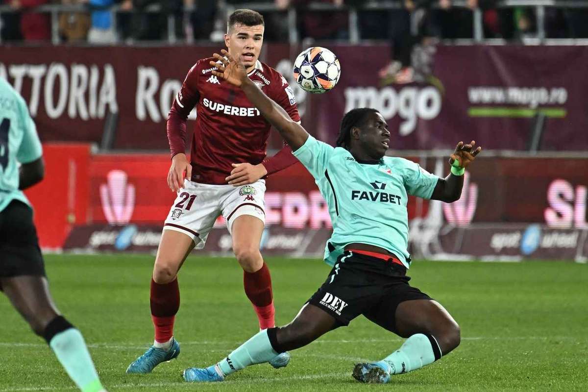 LIVE Superliga Rapid UTA deschide runda a opt a