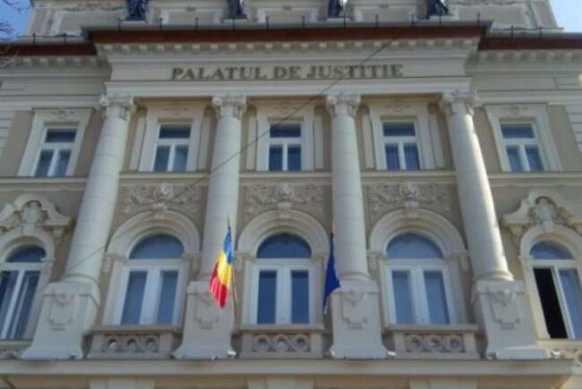 Proteste in Justitie contra reformei pensiilor de serviciu