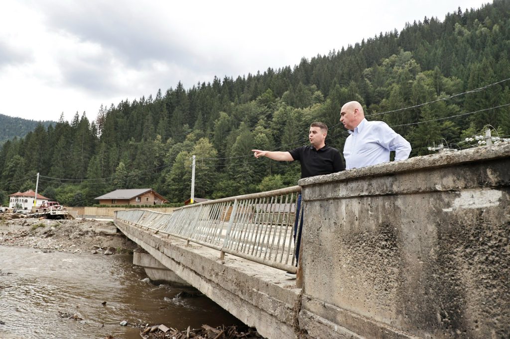 Sprijin pentru romanii afectati de inundatii 7 4 milioane lei