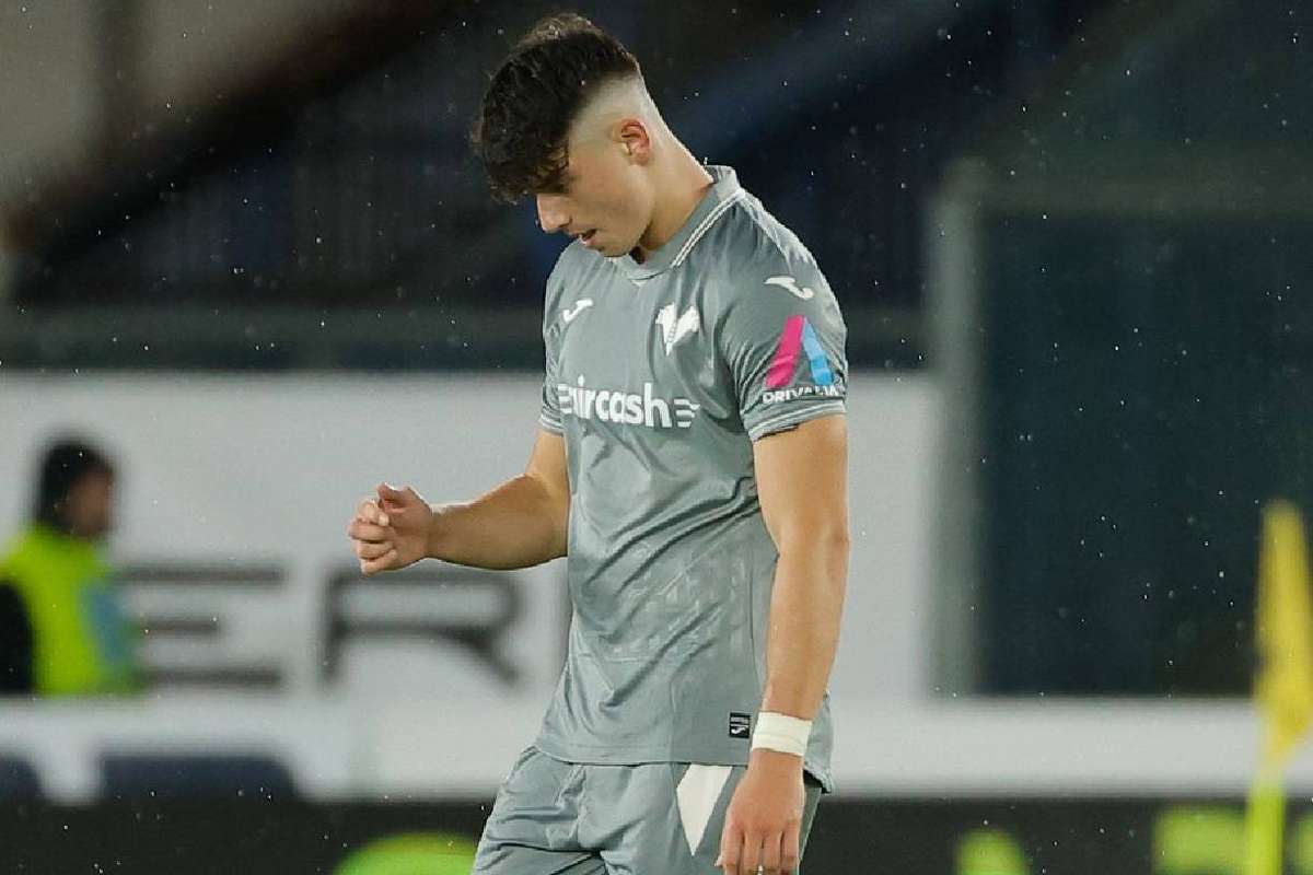 A fost la Euro U19 acum a debutat la seniori