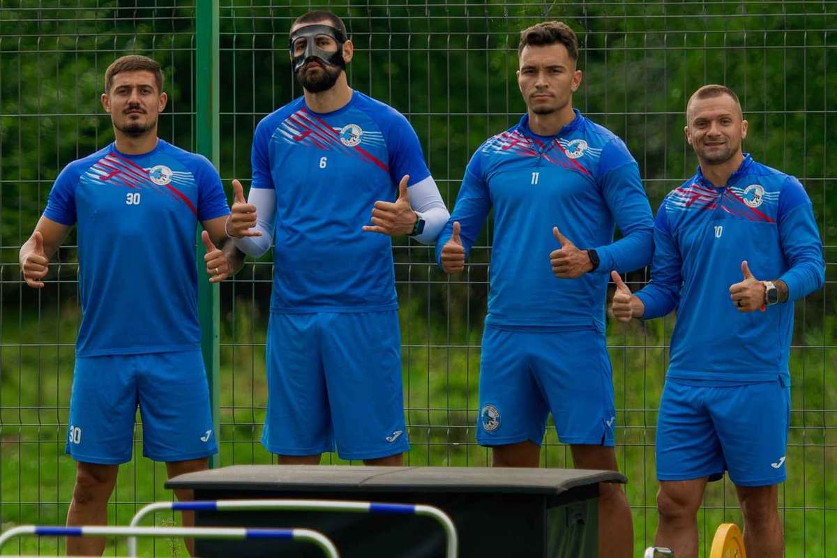 Corvinul Hunedoara castiga la Satu Mare si devine lider