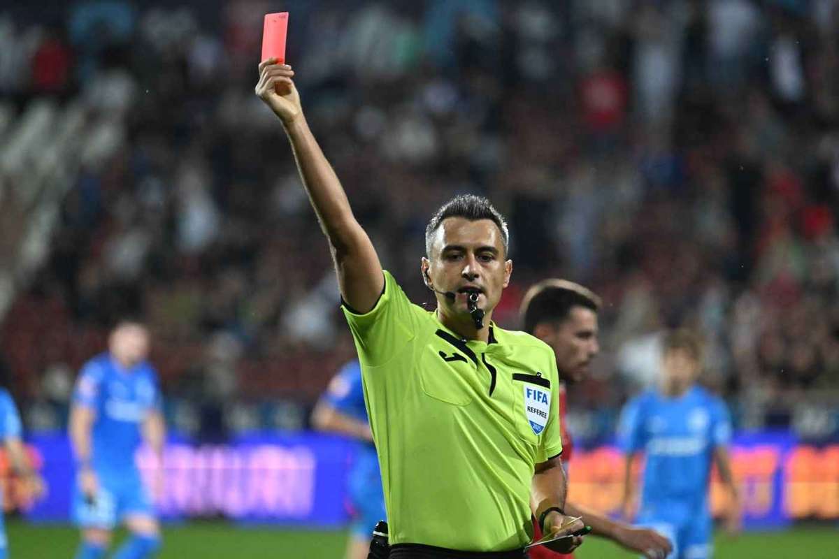 Doua brigazi de arbitri din Romania vor oficia meciuri Europa League