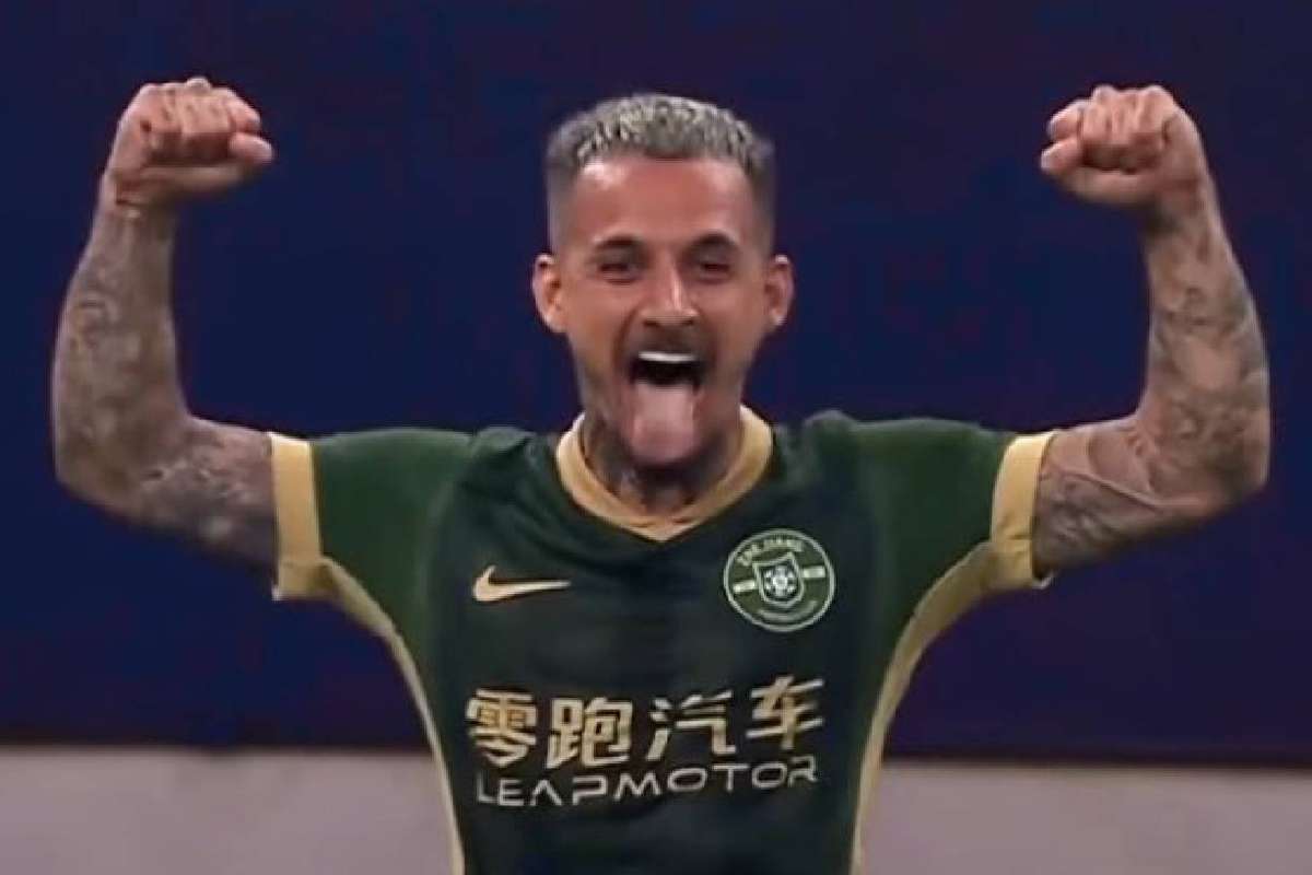 Executie a la Del Piero Alex Mitrita marcheaza din nou in China