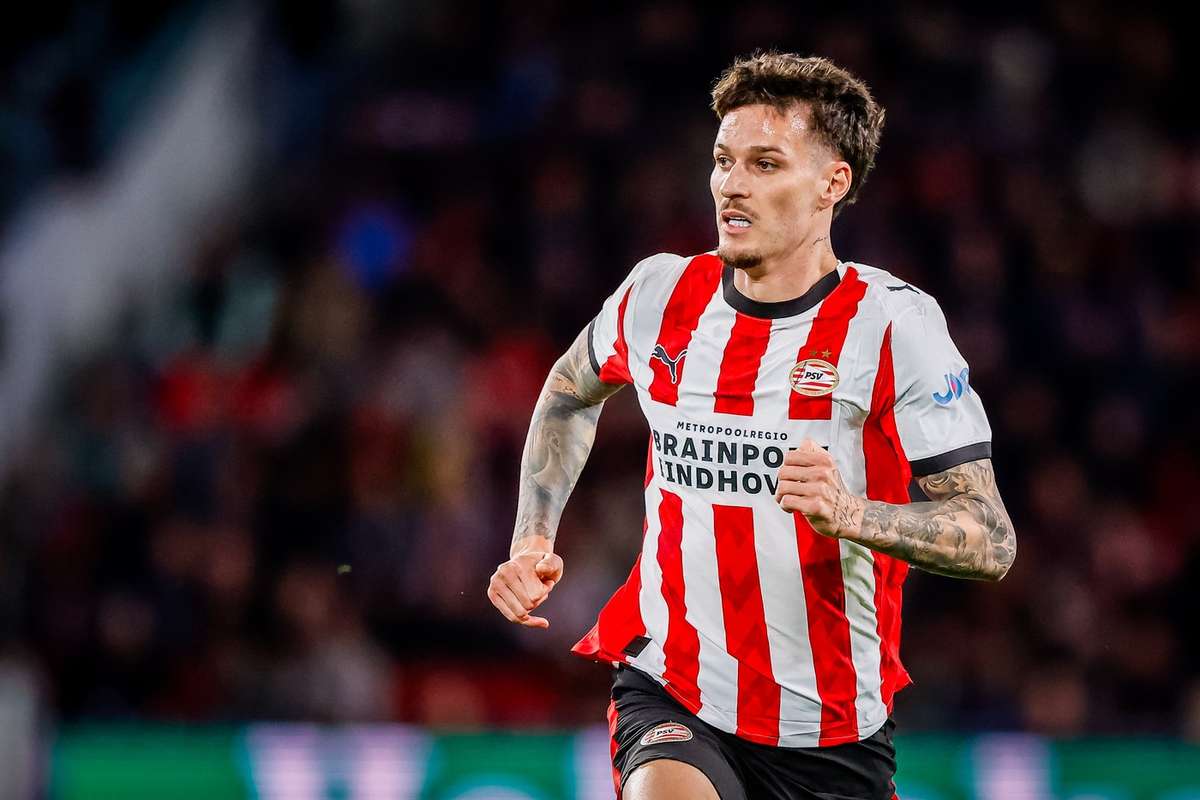 PSV ar prefera un jucator fara contract decat Man
