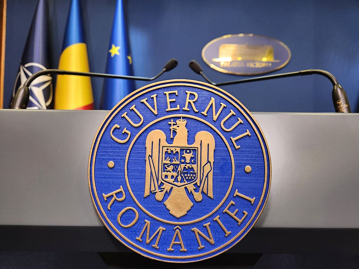 Tara pe un drum gresit 74 dintre romani cred asta AUR castigator in sondaje