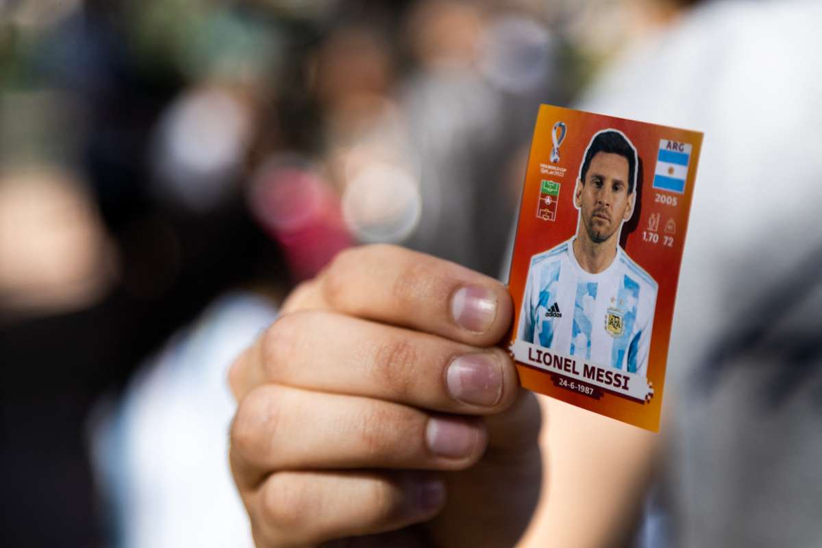 Un card Panini cu Lionel Messi vandut la licitaie enorm