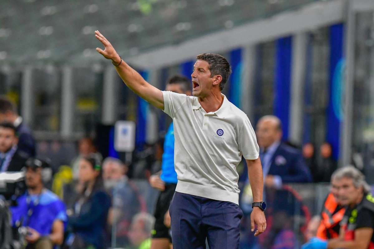 VIDEO Aici se munceste Chivu a atacat fanii Inter