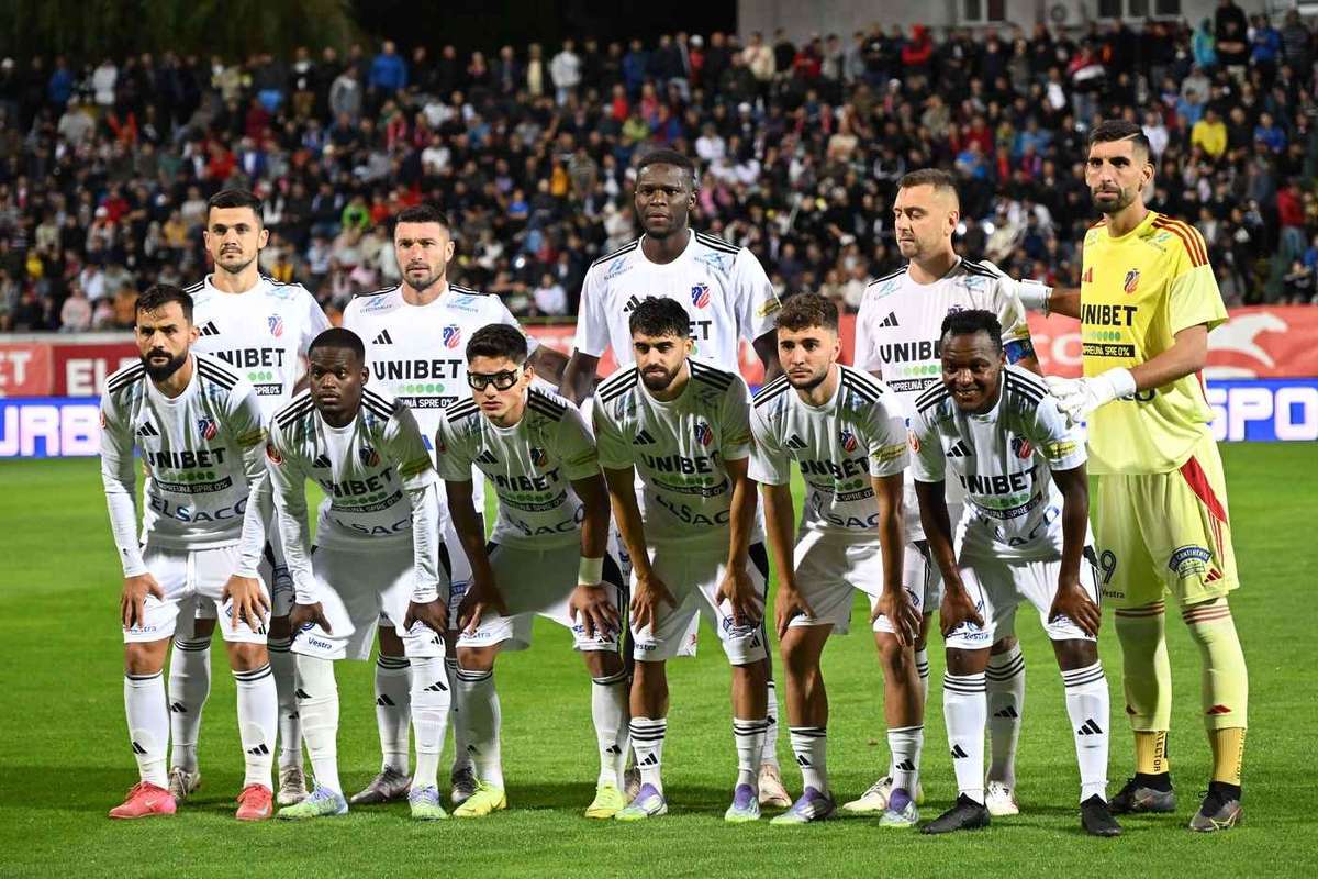 FIFA Al treilea club din Superliga are interzis la transferuri