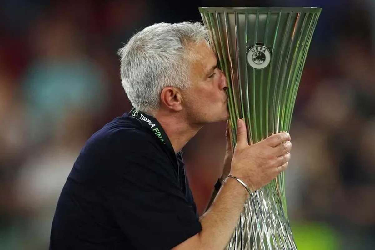 Jose Mourinho onorat in Italia Nu cred ca merit premiul