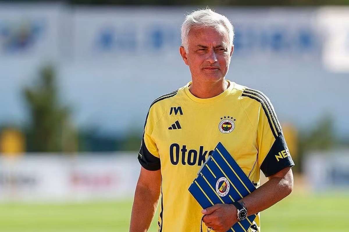 Jose Mourinho va primi 9 milioane euro de la Fenerbahce in 20 transhe