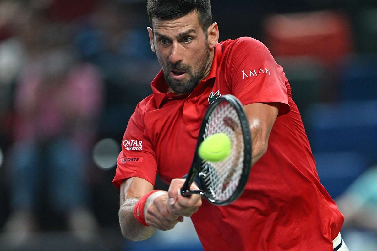 Novak Djokovic infrunta supriza turneului la Shanghai