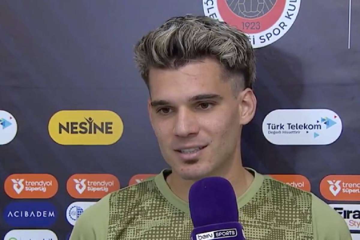Reactia lui Ianis Hagi dupa un gol memorabil